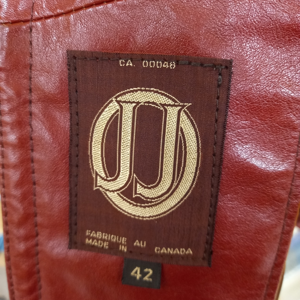 Vintage 1970's Lined Leather Coat - Picture 7 of 11